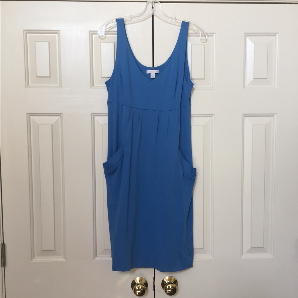 2/20$ New York & Company Stretch Blue pocket Dress